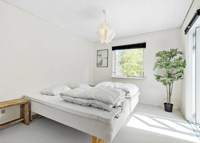 4768-akirkeby-boderne-87 Åkirkeby
