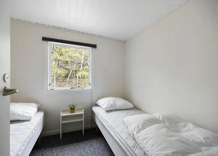 4768-akirkeby-boderne-87 * Åkirkeby